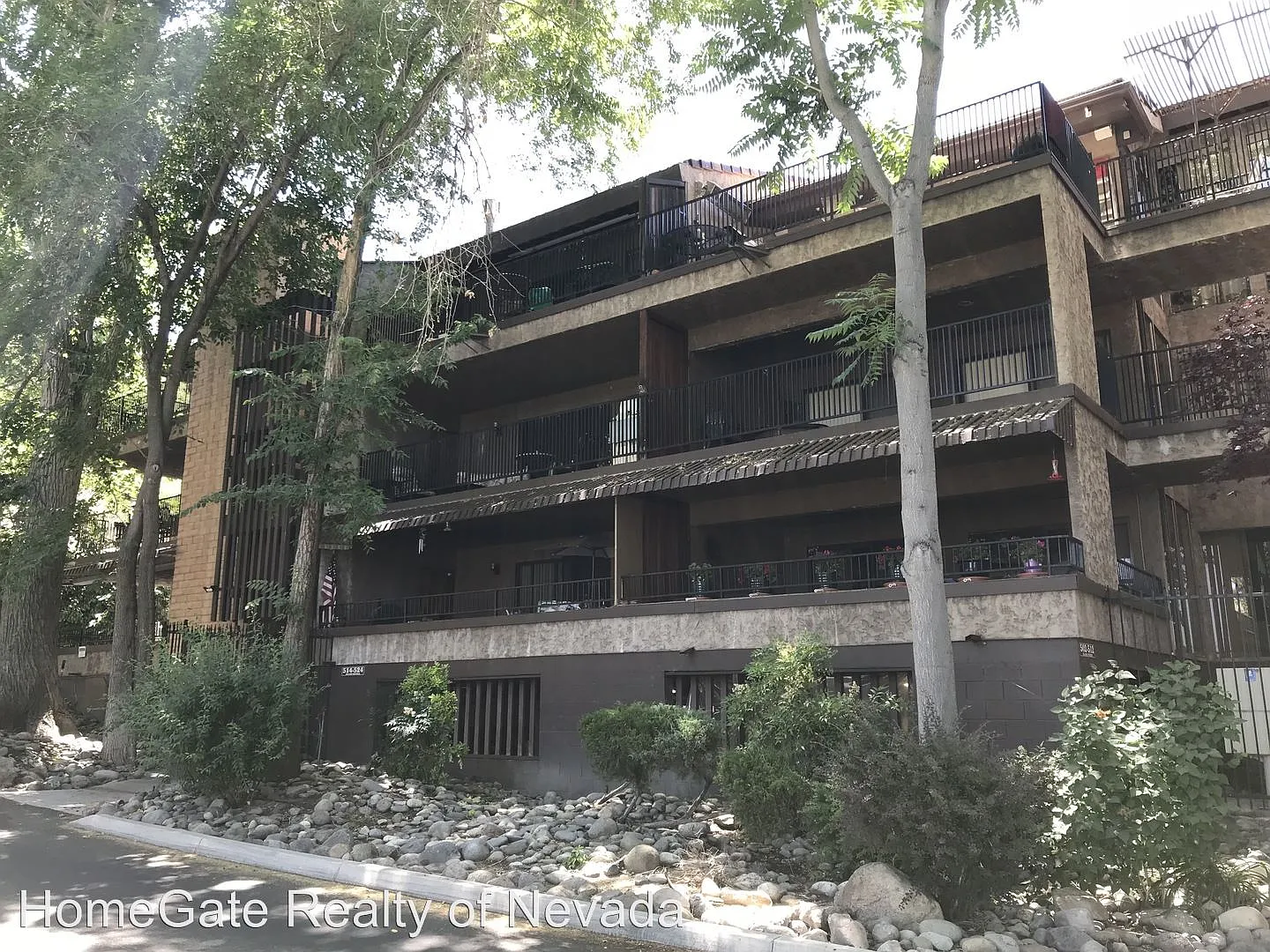 514 Island Ave photo 1