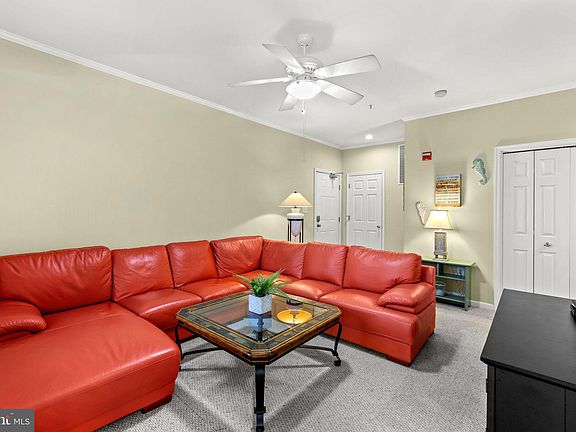4th image of 100 Cascade Ln Unit 108