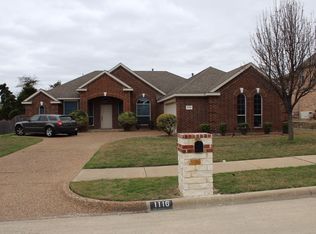 1116 Southlake Dr, Desoto, TX 75115