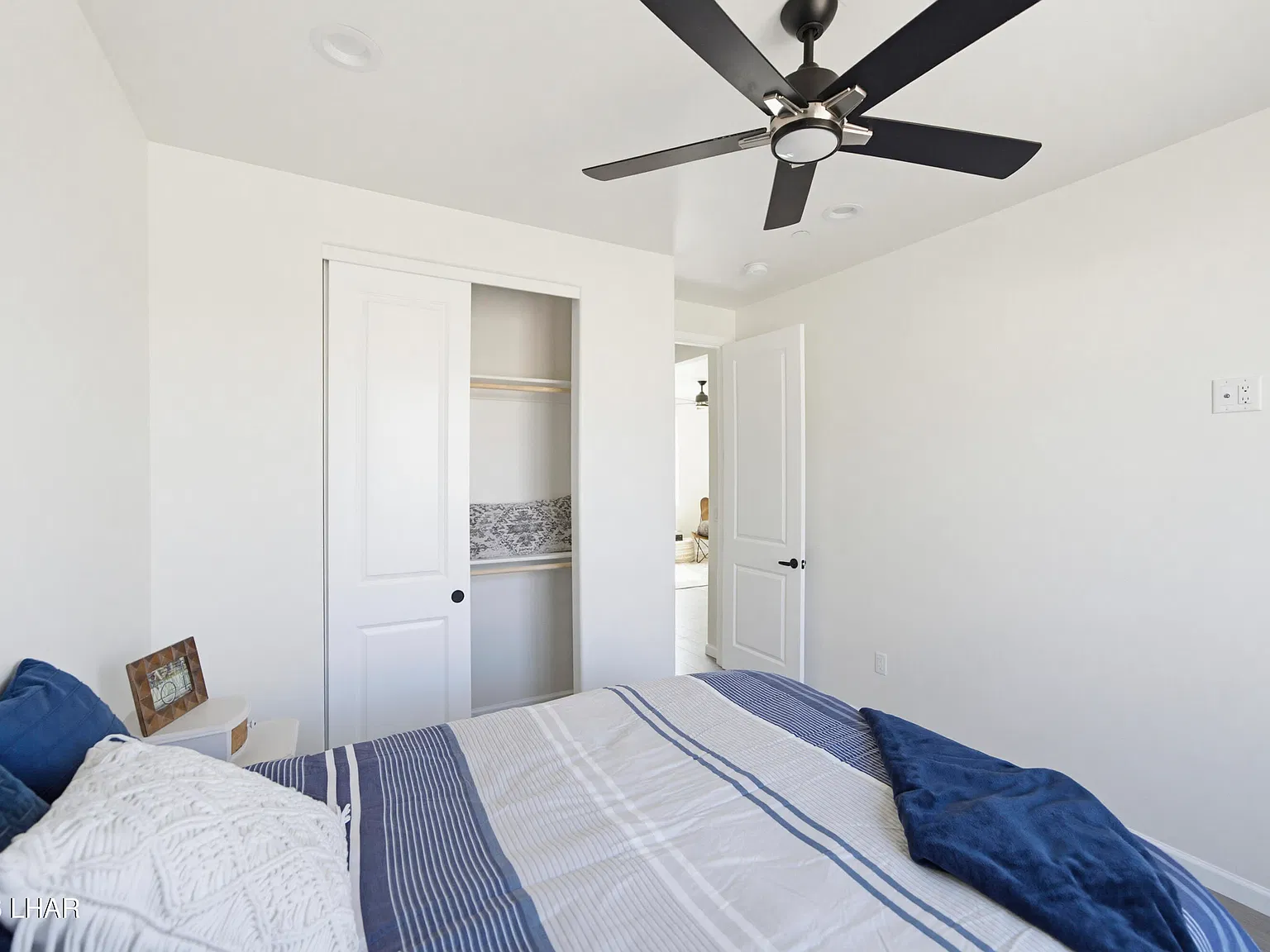 1 bed, 1.0 bath, 645 sqft, $1,250 — Photo 3