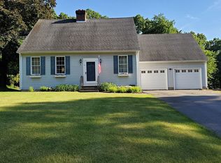 19 Sunset Rd, Ellington, CT 06029