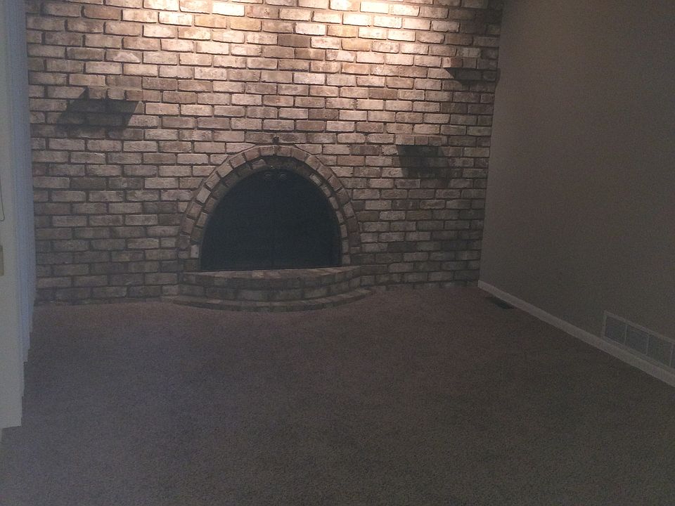 2nd image of 1384 Ford Road
