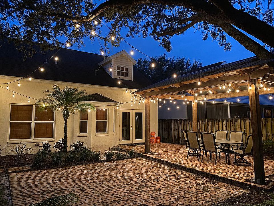 Back Yard Entertaining Space