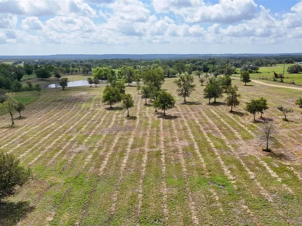 Watterson Rd, Red Rock, TX 78662