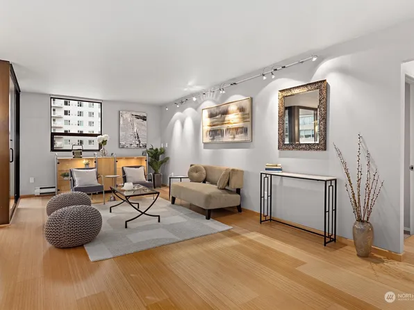 2621 2nd Avenue #901, Seattle, WA 98121