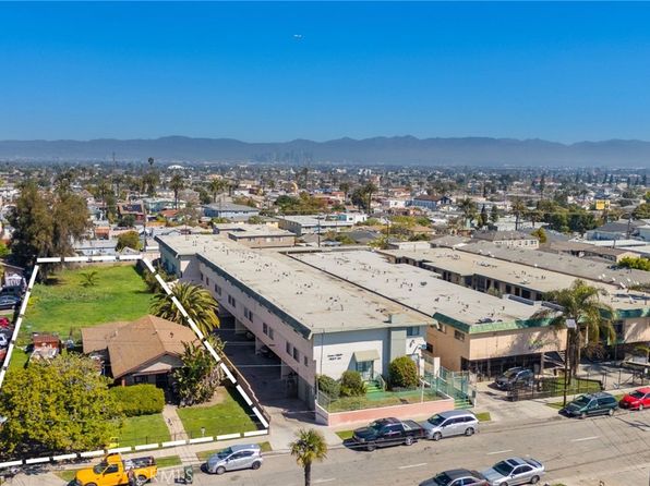 1455 W 105th St, Los Angeles, CA 90047