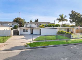 11874 206th St, Lakewood, CA 90715