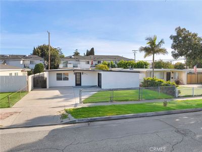 11874 206th St, Lakewood, CA, 90715