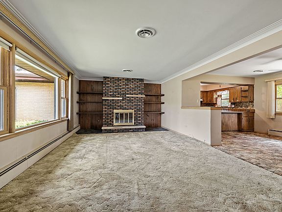 2nd image of 13045 S 70th Ct