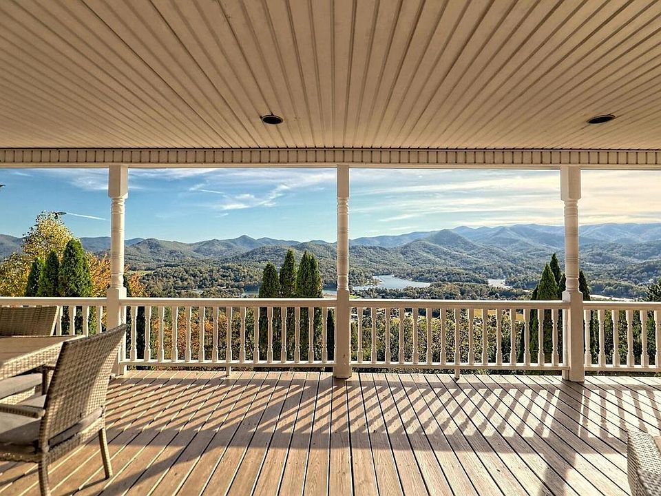 1st image of 397 Belaire Dr #8