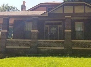 1371 S Parkway Blvd, Memphis, TN 38106