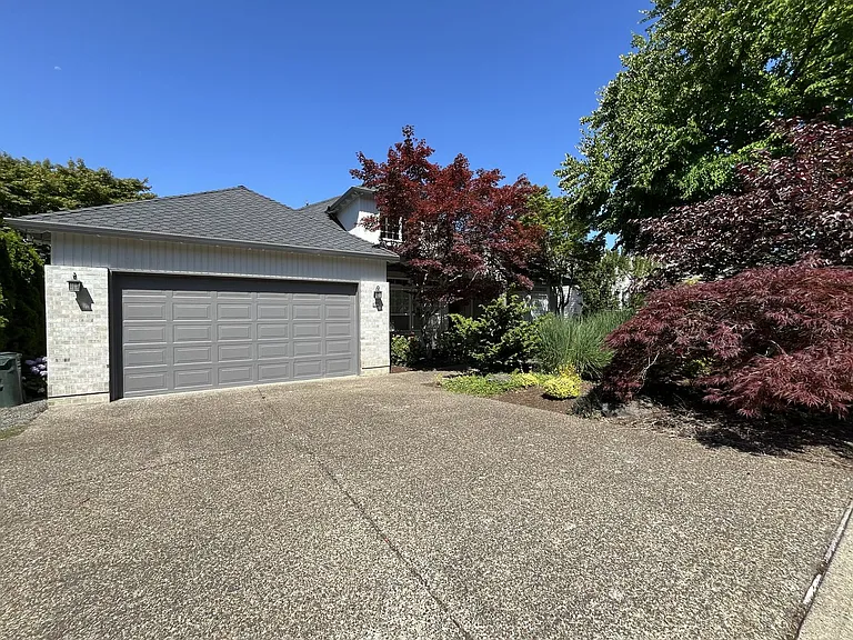 224 NW Sundown Way — Photo 6