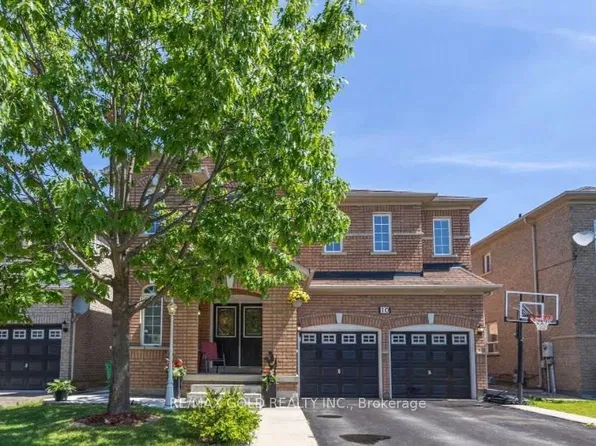 10 Sir Jacobs Cres, Brampton, ON L7A 3T4