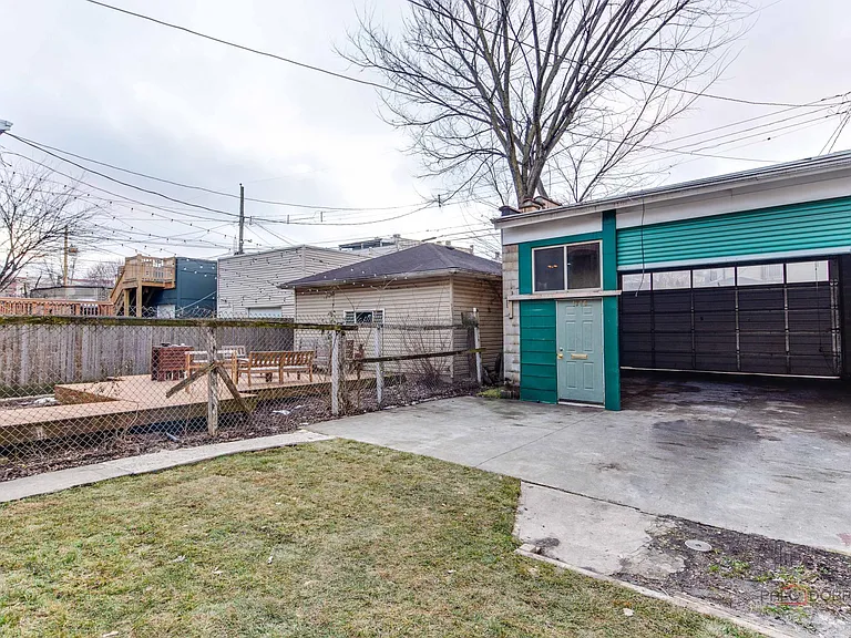 1346 N Artesian Ave #2 — Photo 8