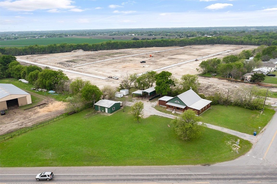 821 E Saunders St, Trenton, TX 75490 MLS 20300683 Zillow
