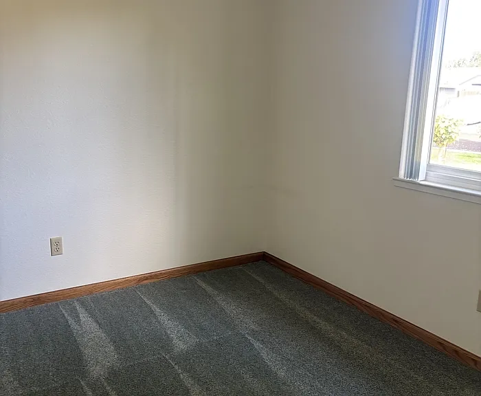 1712 Shasta Ct — Photo 6