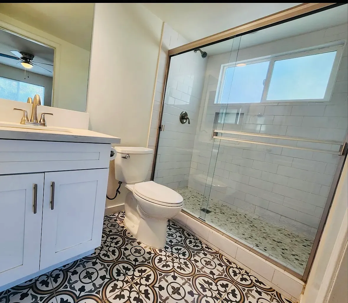 3 bed, 1276 sqft, $3,500 — Photo 4