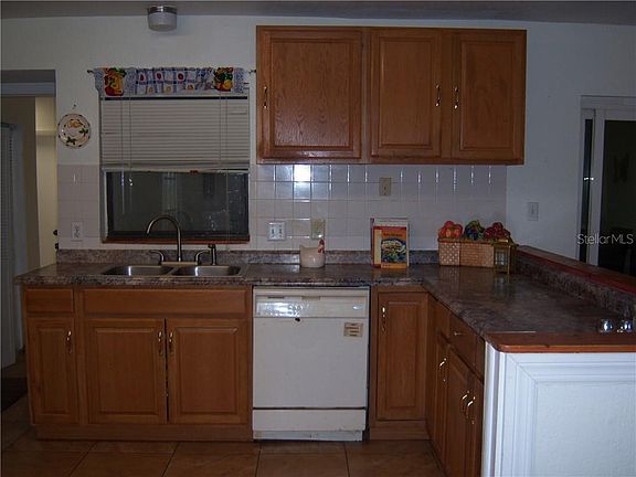 4th image of 4019 Wendy Dr