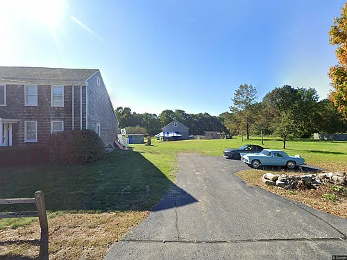 248 Worcester Rd Photo 1