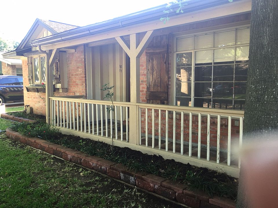 Front view of the house