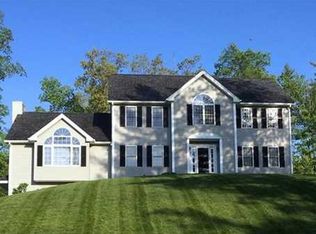14 Tannery Rd, Sturbridge, MA 01566