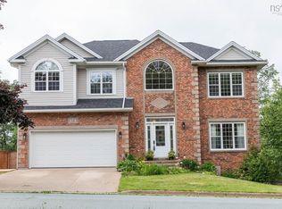 12 Ahmadi Cres, Bedford, NS B4A4E5