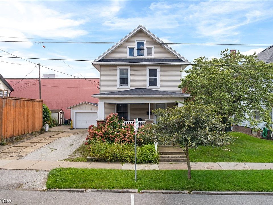 1st image of 218 W North St