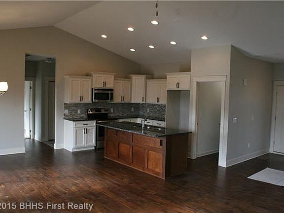 2nd image of 713 NE 57th St