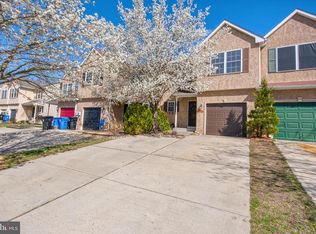 40 Meadow Ct, Sewell, NJ 08080