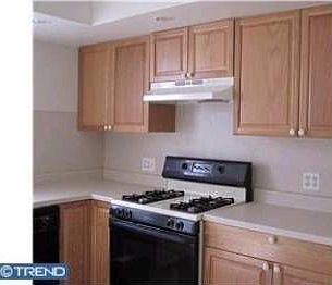 3rd image of 2525 Grays Ferry Ave