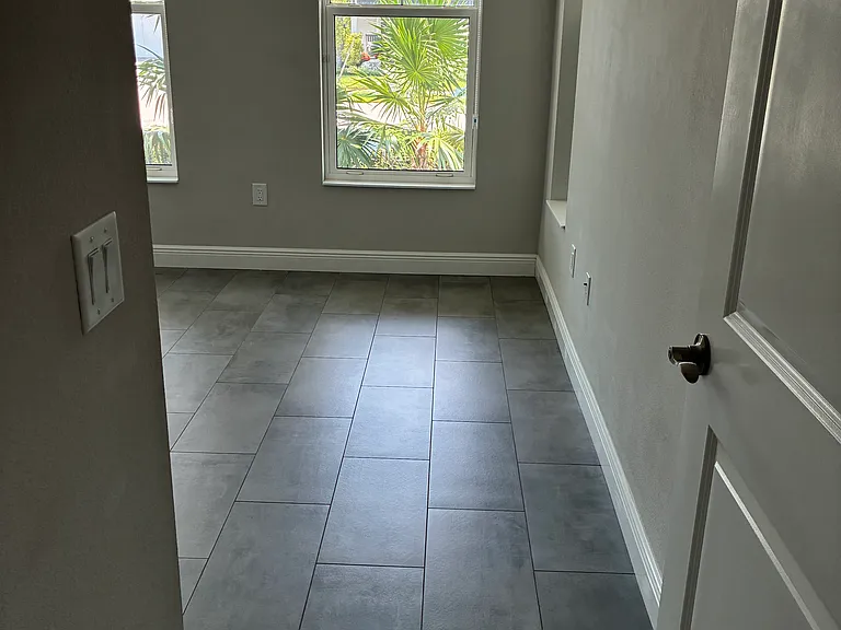 8000 Sandstar Way — Photo 9