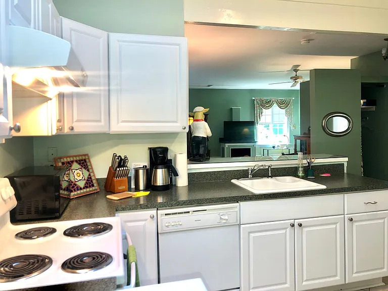 6159 NE Old Mill Rd — Photo 11