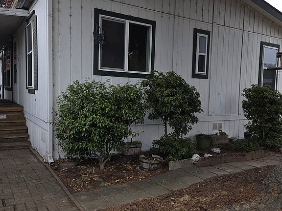 3rd image of 5335 Main St Space 11
