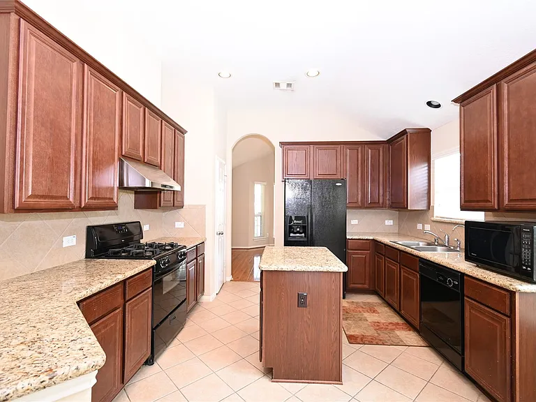 3507 Lilac Ranch Dr — Photo 11