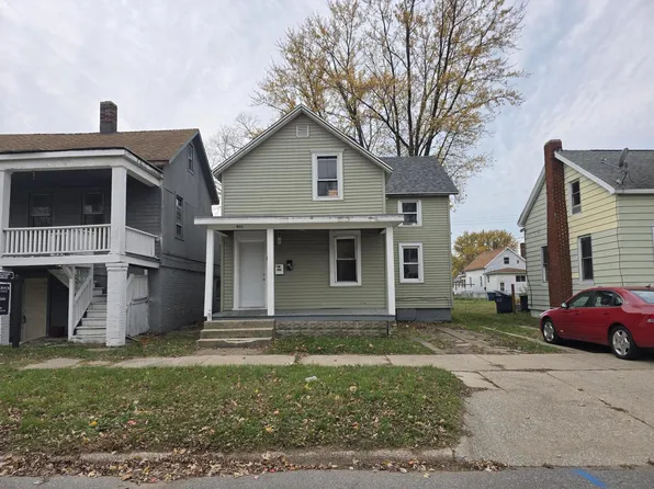 821 Buffalo St, Michigan City, IN 46360