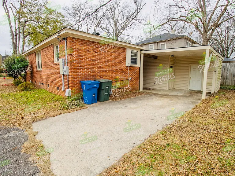 2829 Duncan St — Photo 22