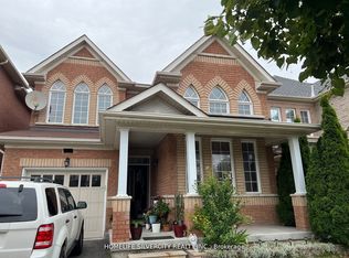 173 Rizal Ave, Markham, ON L6B 0E7