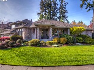 13726 SW Hiteon Dr, Beaverton, OR 97008