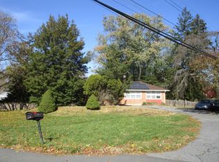 18700 Muncaster Rd, Derwood, MD 20855