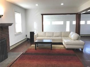 3 Patsy Pl, Great Neck, NY 11023