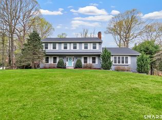 83 Ashwood Terrace, Stratford, CT 06614