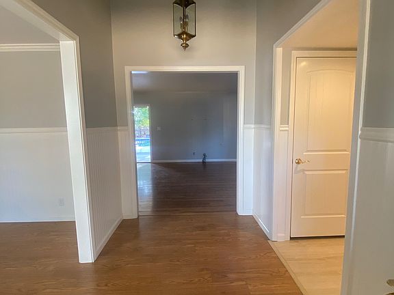Entry way