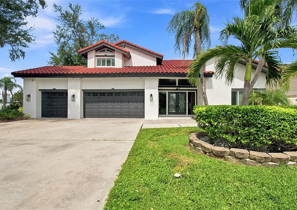 4123 Crosswater Dr