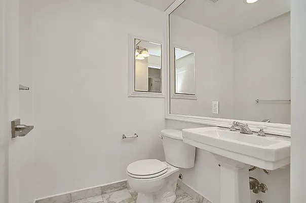 Rented by REAL New York | media 27