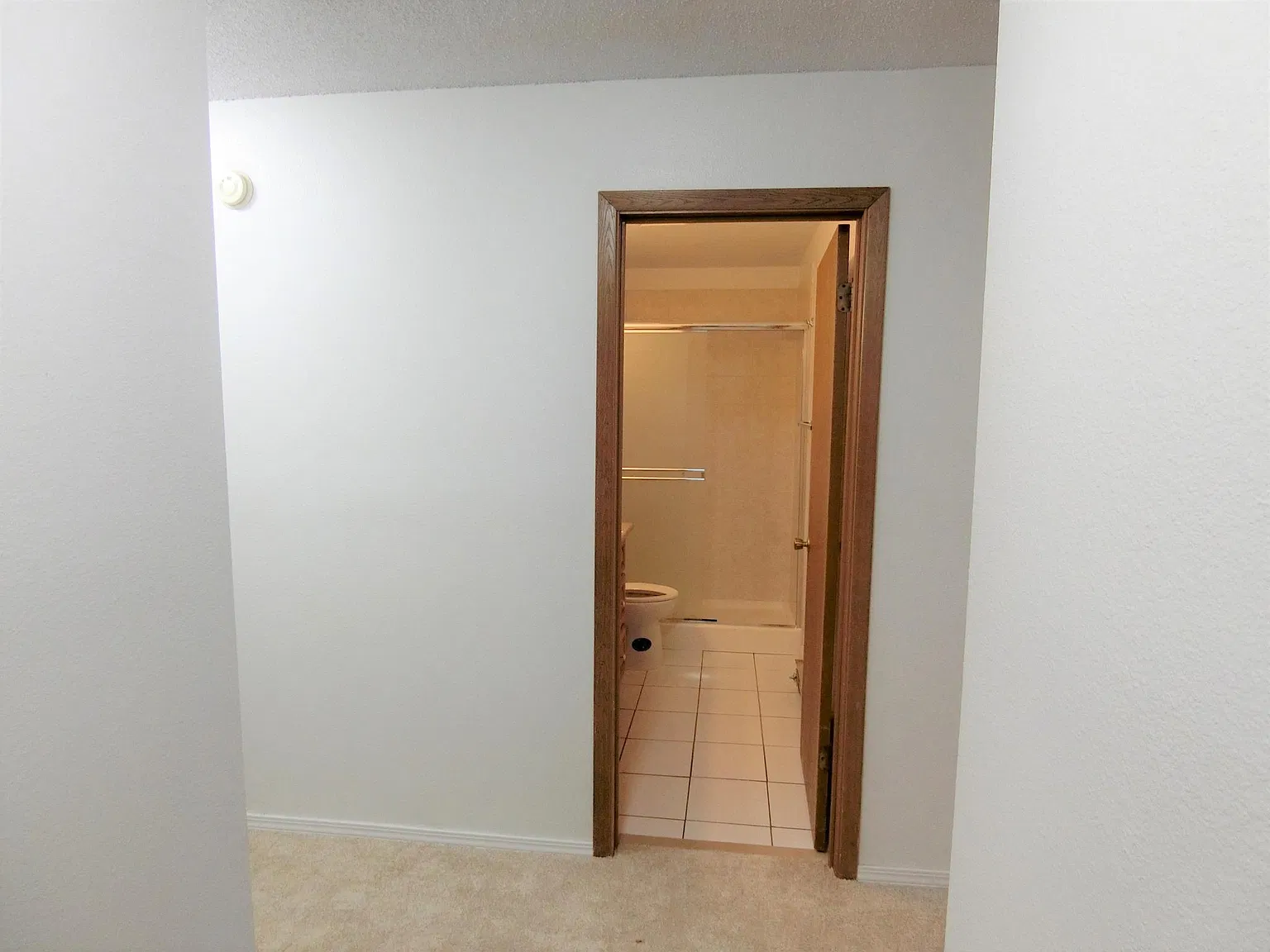 2 bed, 859 sqft, $2,275 — Photo 3