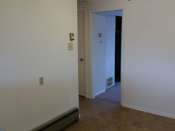 3rd image of 2035 Key West Dr