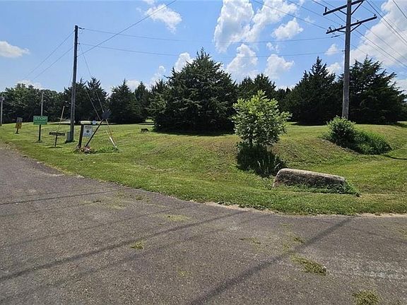 5th image of 140-150 Choctaw Ln