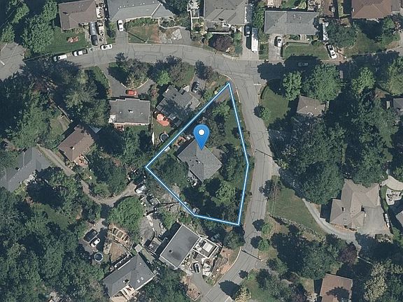 3rd image of 886 Cunningham Rd