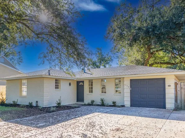 532 Chatsworth Dr, La Place, LA 70068