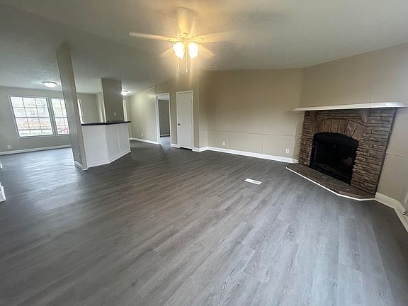 2nd image of 84 Ringgold Valley Dr